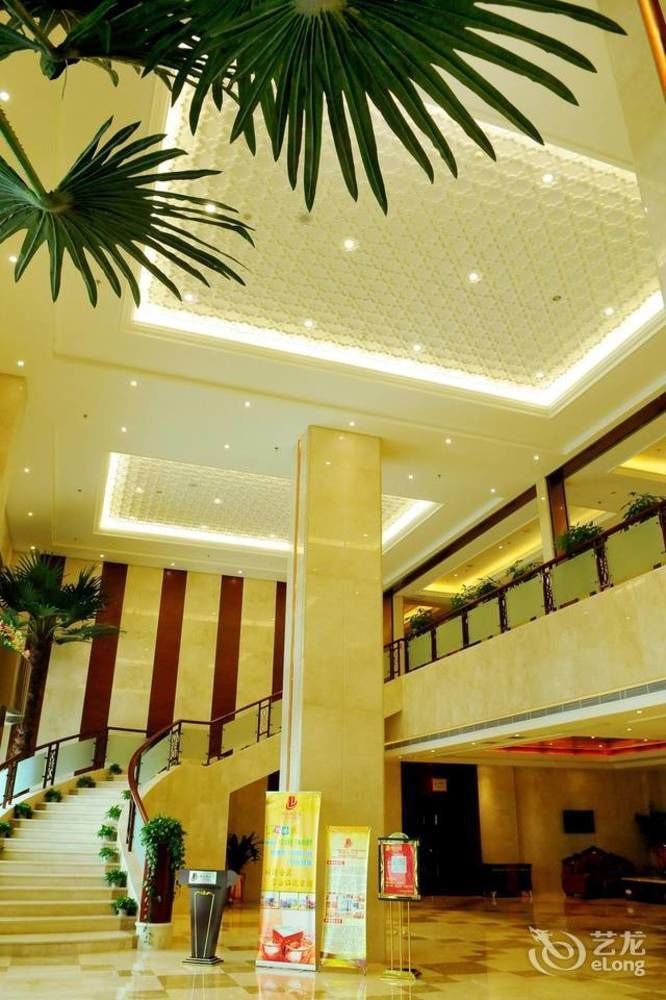 Jinhu Hotel Nanchang  Zewnętrze zdjęcie