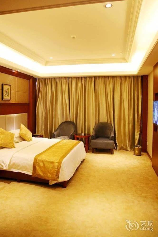 Jinhu Hotel Nanchang  Zewnętrze zdjęcie