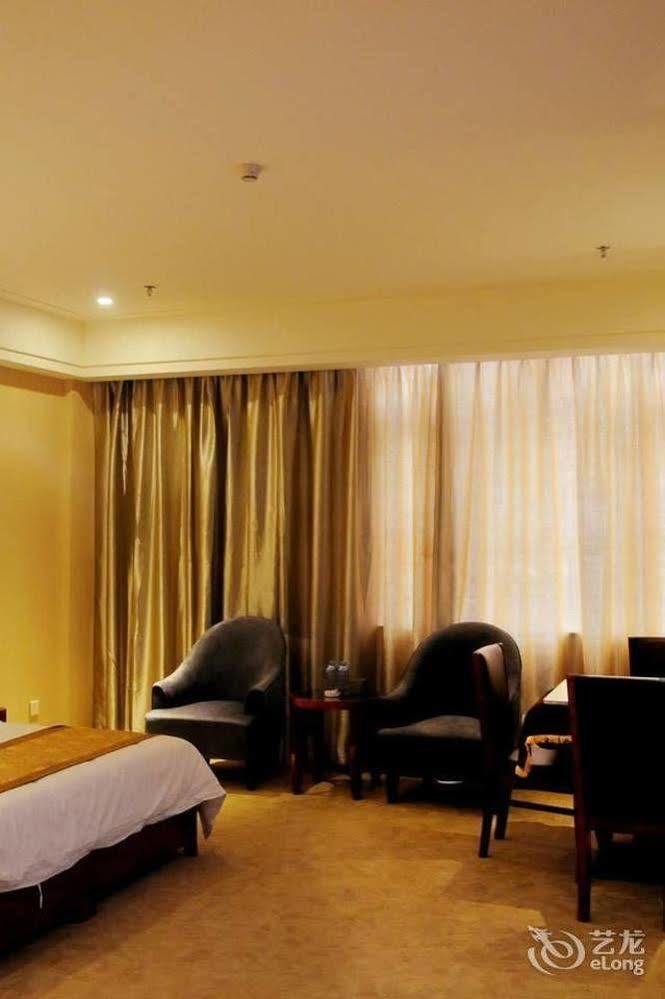 Jinhu Hotel Nanchang  Zewnętrze zdjęcie